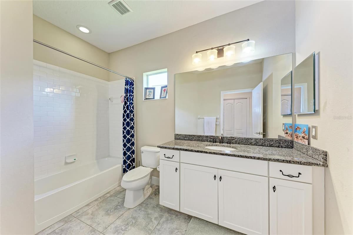 12051 FOREST PARK CIRCLE — photo 35 of 61