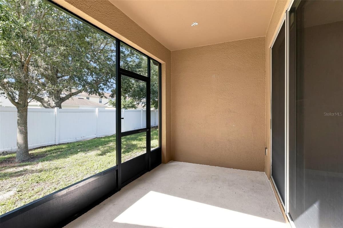 1236 PAVIA DRIVE — photo 13 of 29