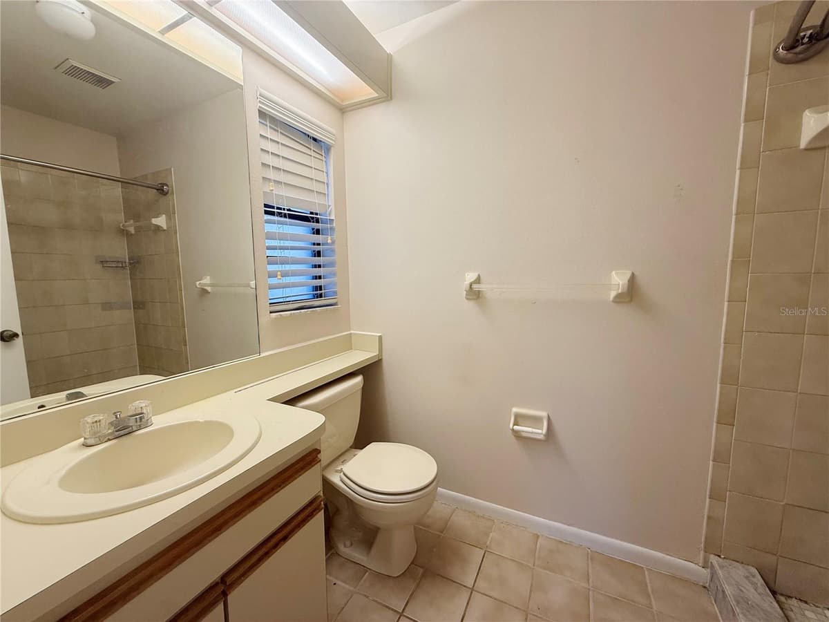 13311 HOLLOWBEND LANE — photo 14 of 20