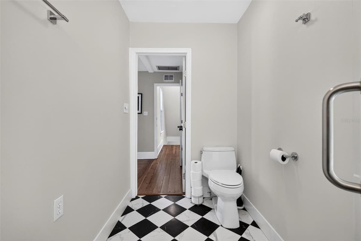 535 MINNESOTA AVENUE — photo 64 of 94