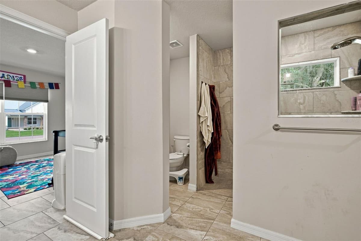 9495 BAYMEADOWS DRIVE — photo 19 of 50