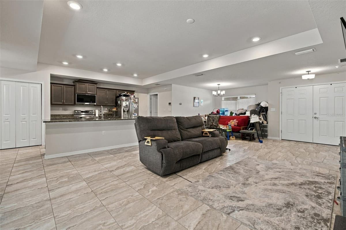 9495 BAYMEADOWS DRIVE — photo 13 of 50