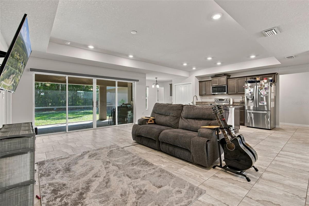 9495 BAYMEADOWS DRIVE — photo 9 of 50