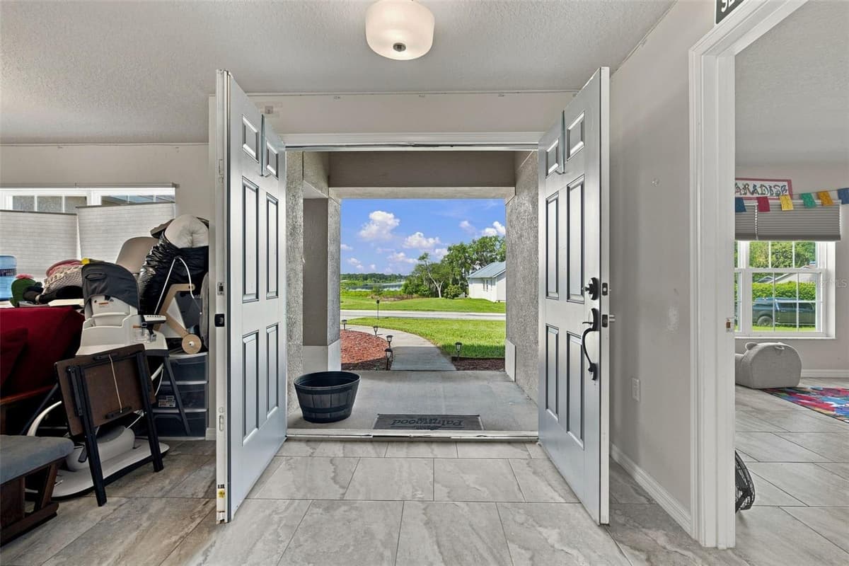 9495 BAYMEADOWS DRIVE — photo 8 of 50