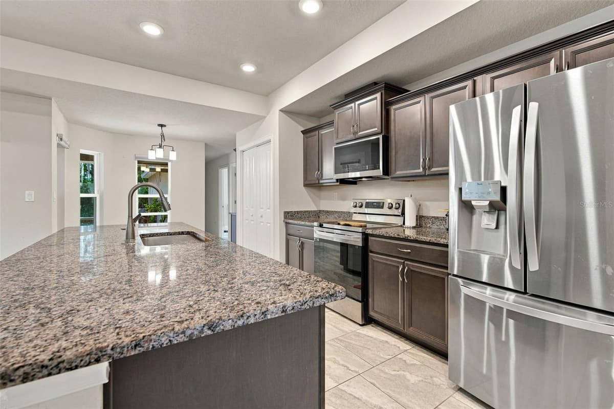 9495 BAYMEADOWS DRIVE — photo 16 of 50