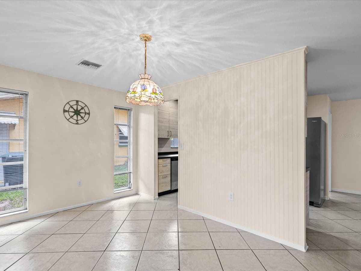 1547 ANDOVER DRIVE — photo 8 of 22
