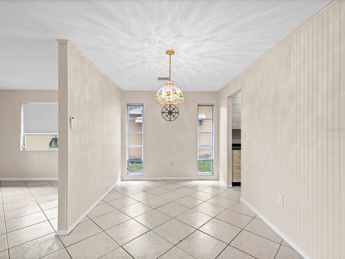 1547 ANDOVER DRIVE — photo 7 of 22