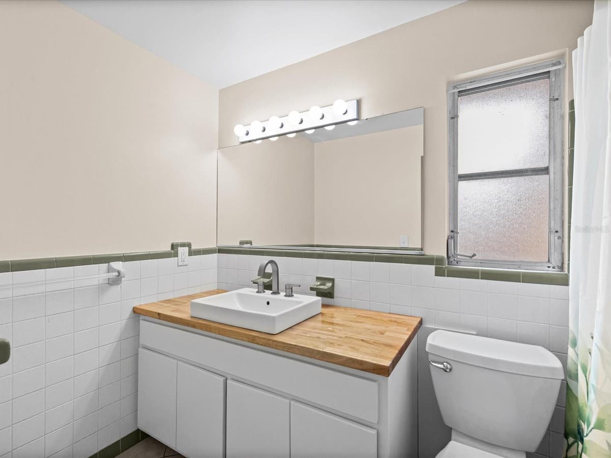 1547 ANDOVER DRIVE — photo 13 of 22