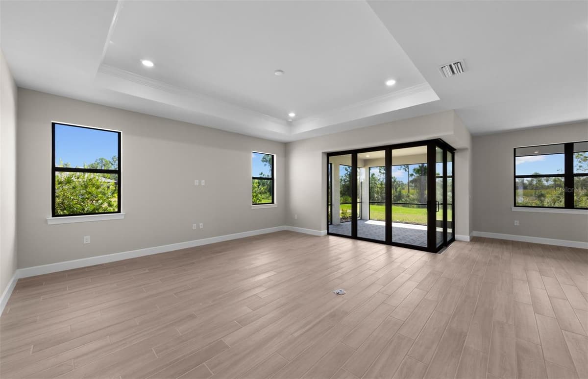 1626 PEPPER GRASS DRIVE — photo 16 of 37