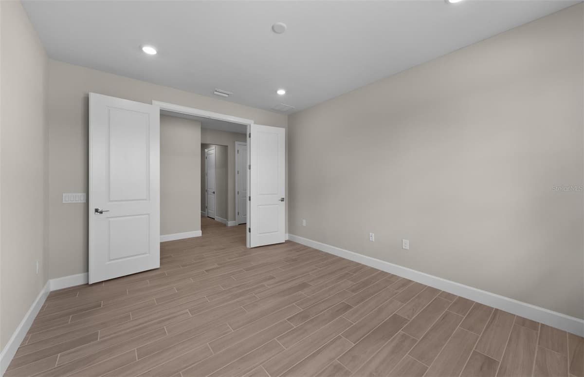 1626 PEPPER GRASS DRIVE — photo 13 of 37