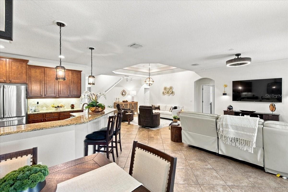 4508 GRAND LAKESIDE DRIVE — photo 3 of 62