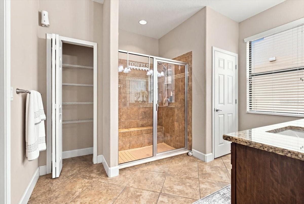 4508 GRAND LAKESIDE DRIVE — photo 25 of 62