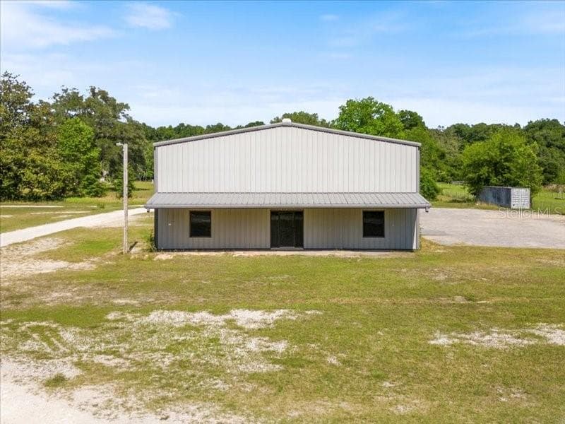 22429 US HIGHWAY 441 — photo 2 of 25