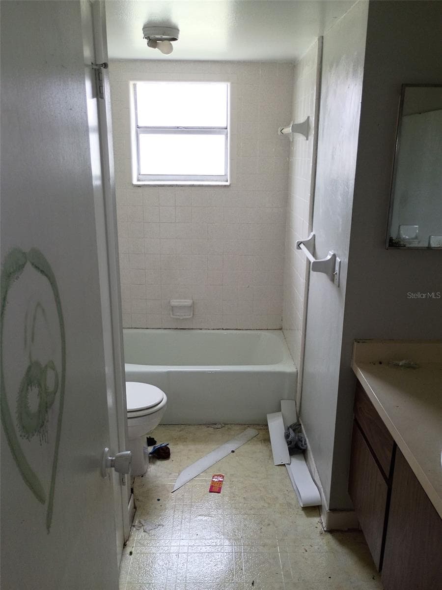 7272 BALBOA DRIVE — photo 11 of 16