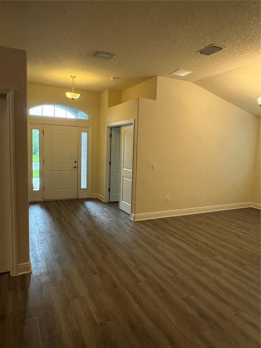 15 DIAMOND RIDGE WAY — photo 4 of 28