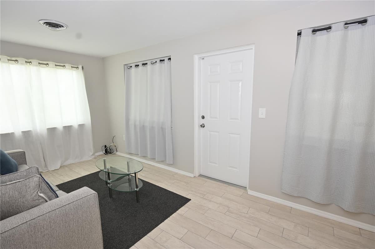 1620 MORNING DOVE LANE — photo 9 of 39