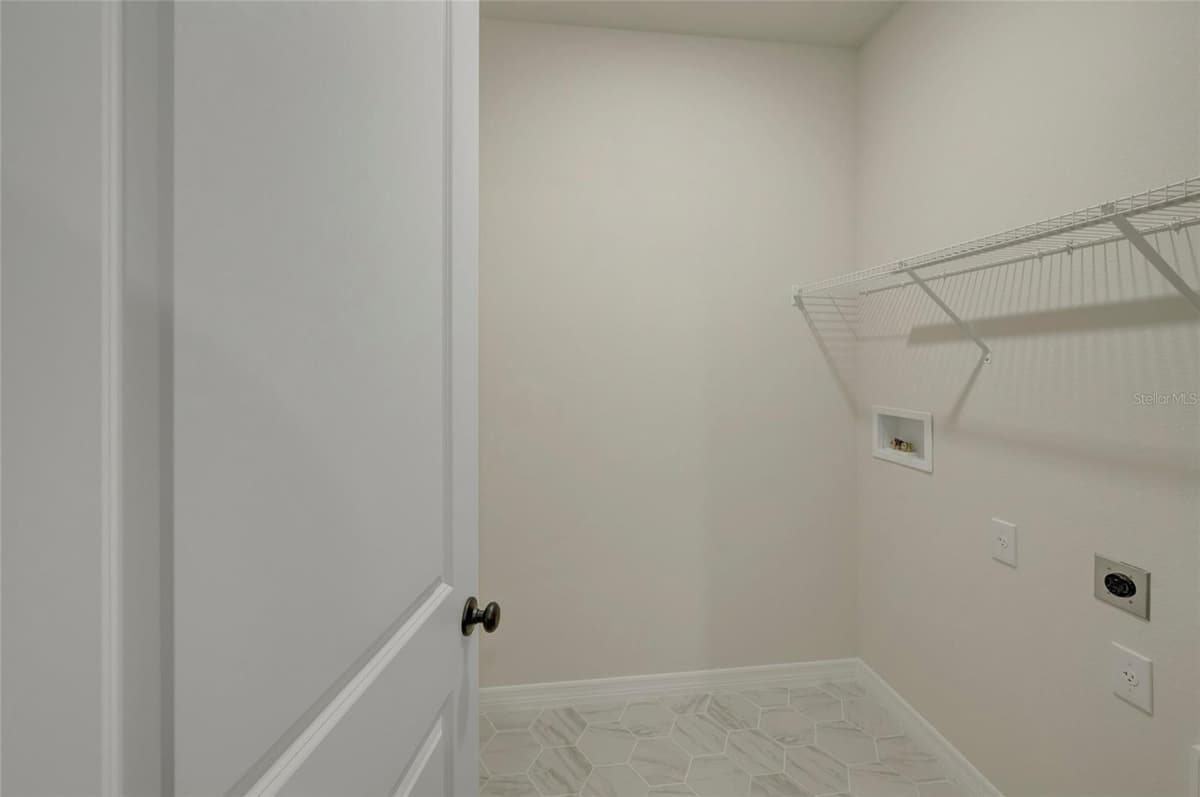 5024 CHAPEL ROW AVENUE — photo 25 of 34