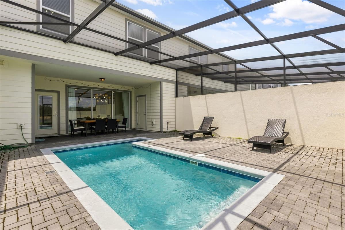 7147 OAKMOSS LOOP — photo 4 of 28