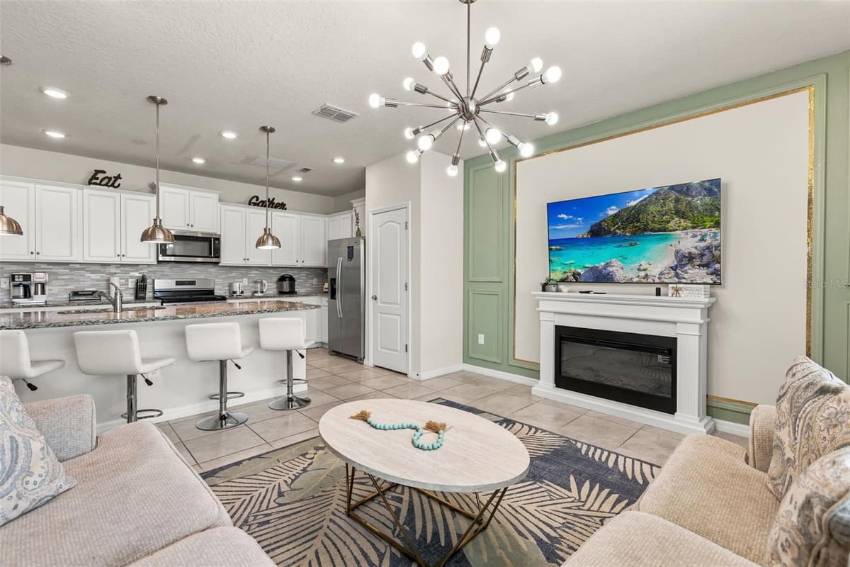 7147 OAKMOSS LOOP — photo 8 of 28
