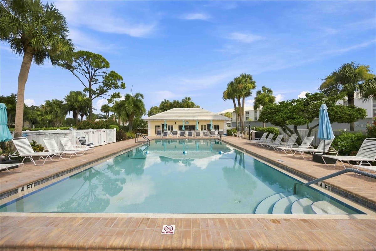 406 CERROMAR CIRCLE — photo 49 of 61