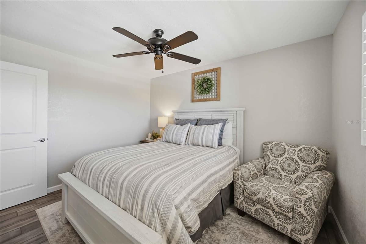 406 CERROMAR CIRCLE — photo 35 of 61