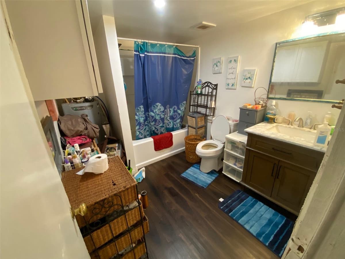 2714 35TH STREET — photo 3 of 8