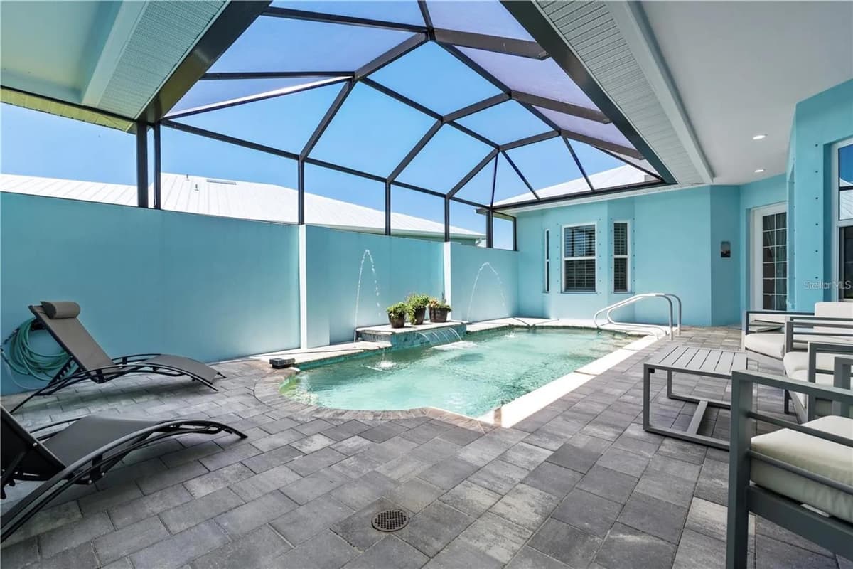 10391 COQUINA COURT — photo 3 of 37