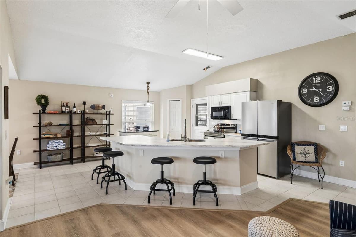 452 SWEETWATER WAY — photo 10 of 66