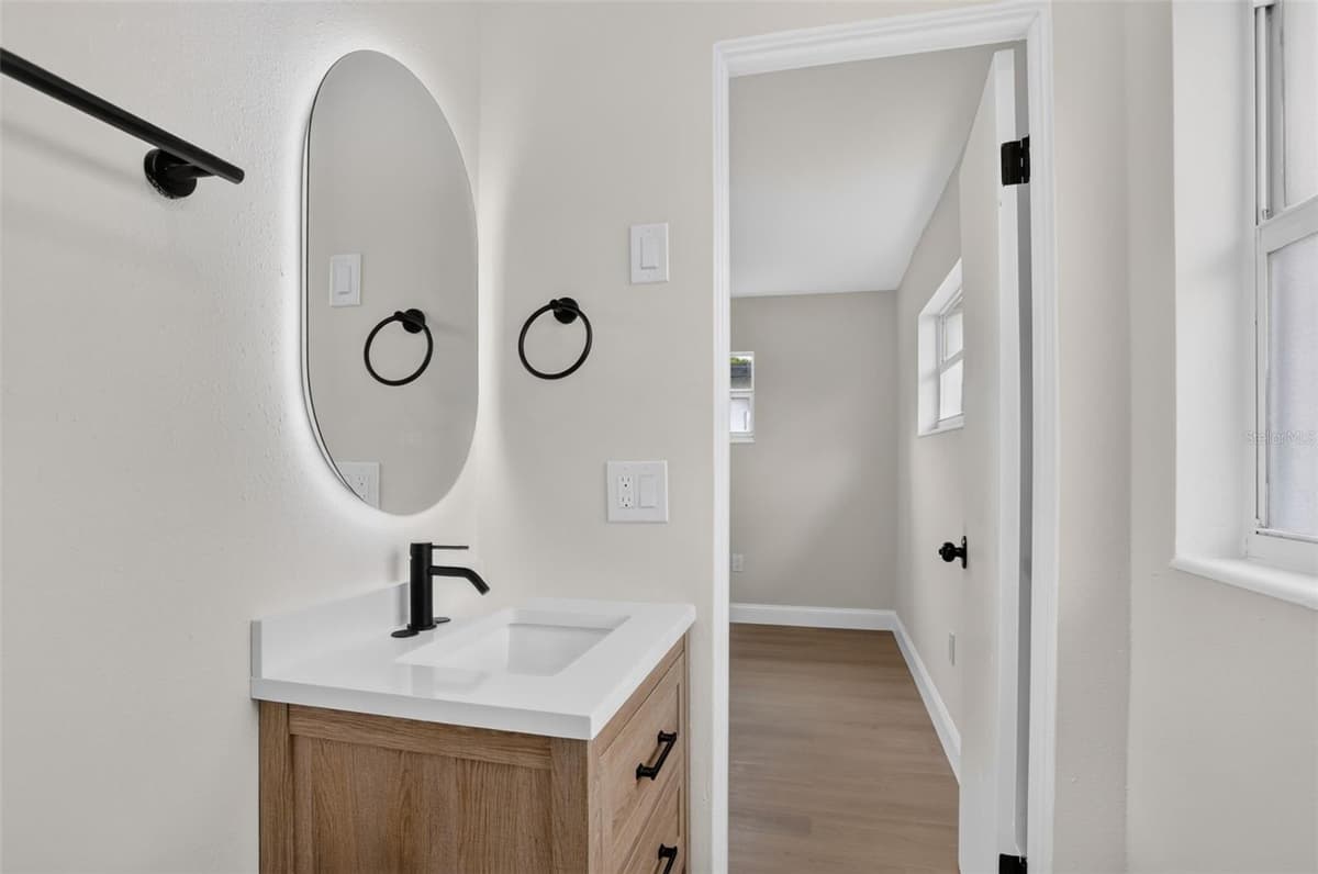 3413 PARIS PLACE — photo 13 of 22