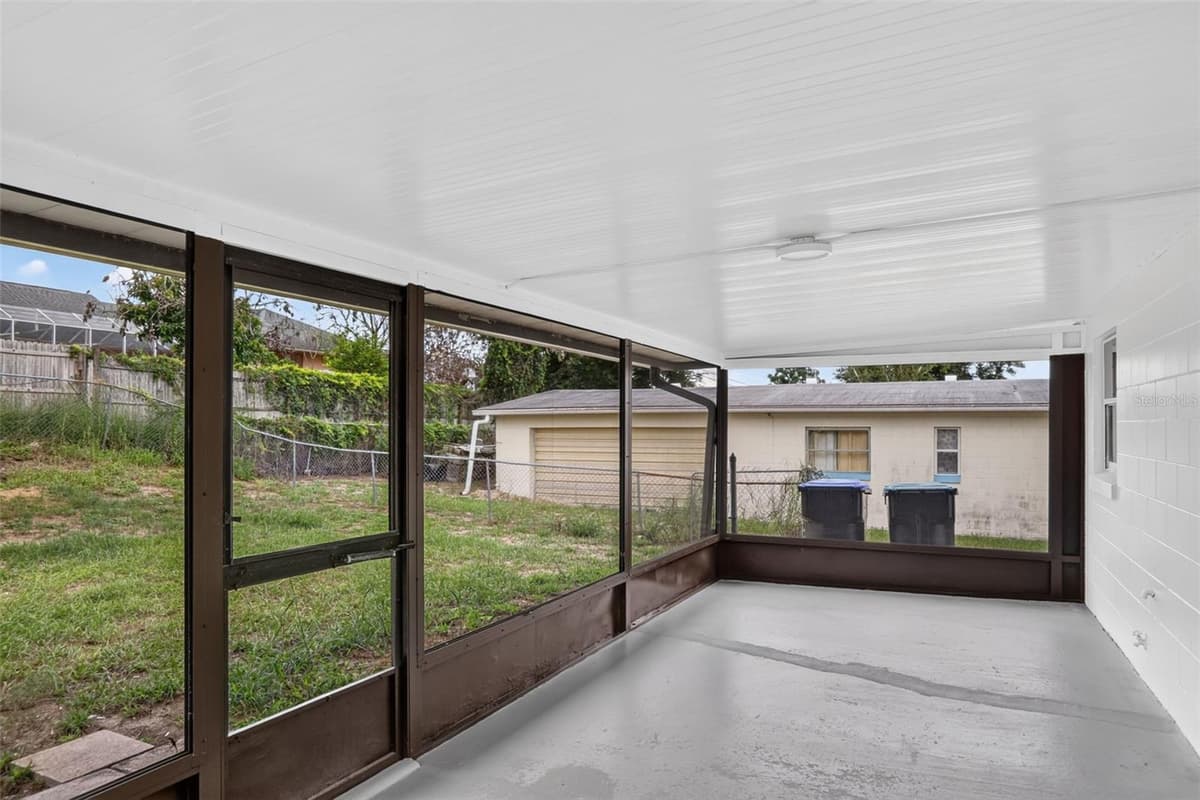 3413 PARIS PLACE — photo 19 of 22