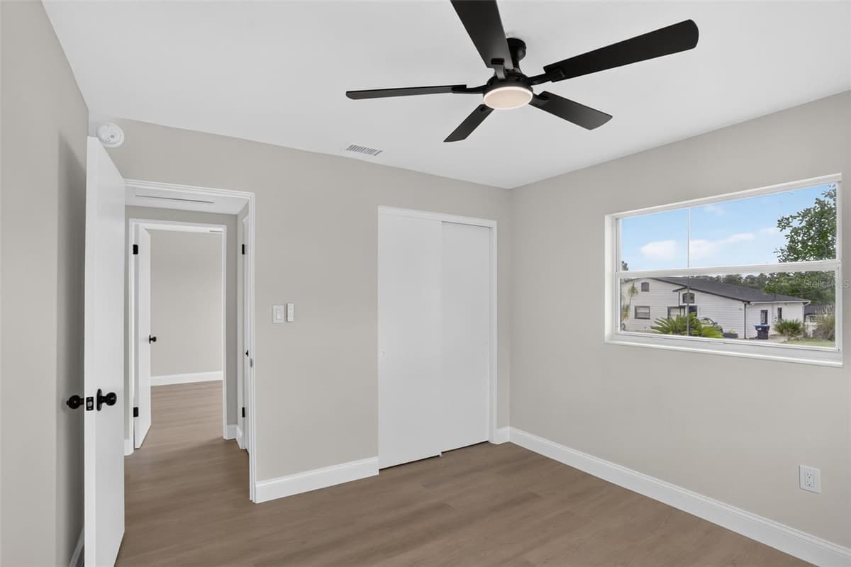3413 PARIS PLACE — photo 17 of 22