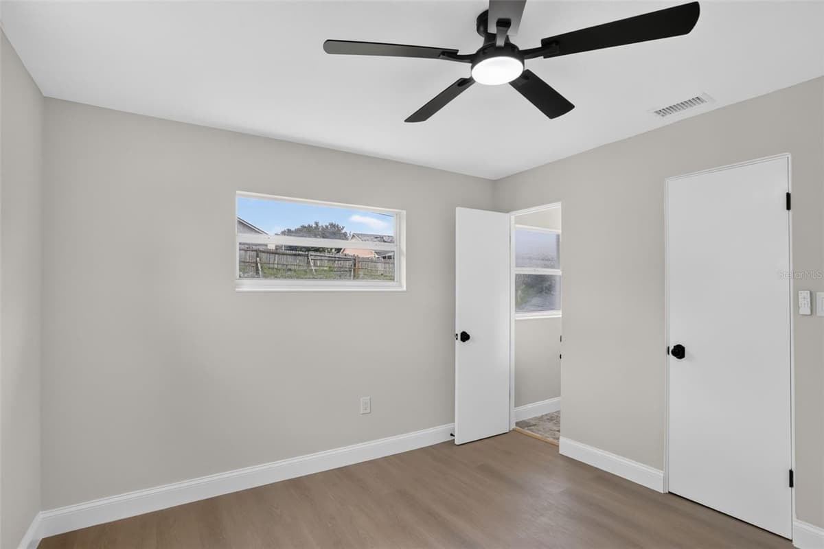 3413 PARIS PLACE — photo 11 of 22
