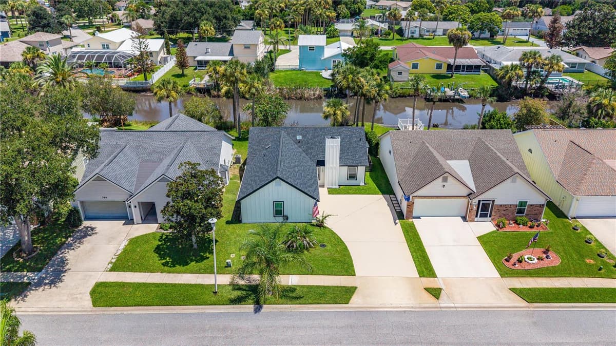 762 PINE SHORES CIRCLE — photo 36 of 43