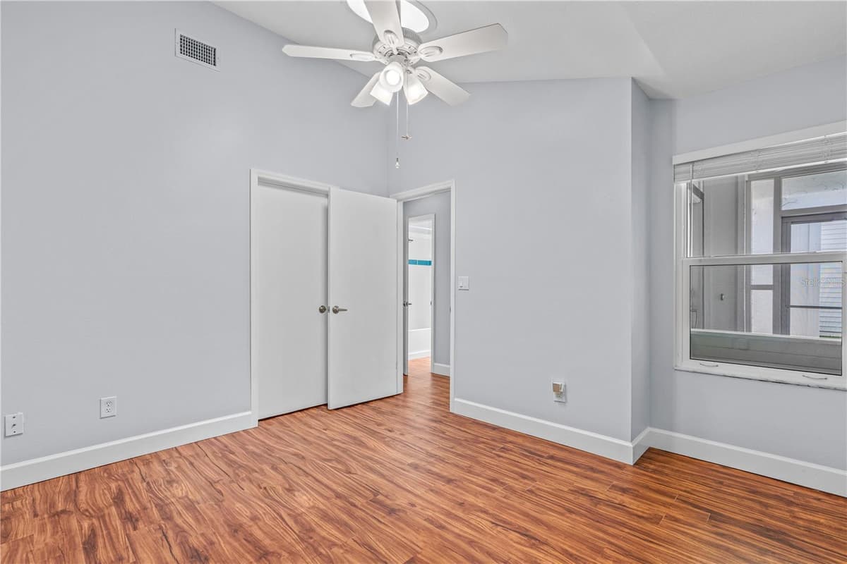 762 PINE SHORES CIRCLE — photo 21 of 43
