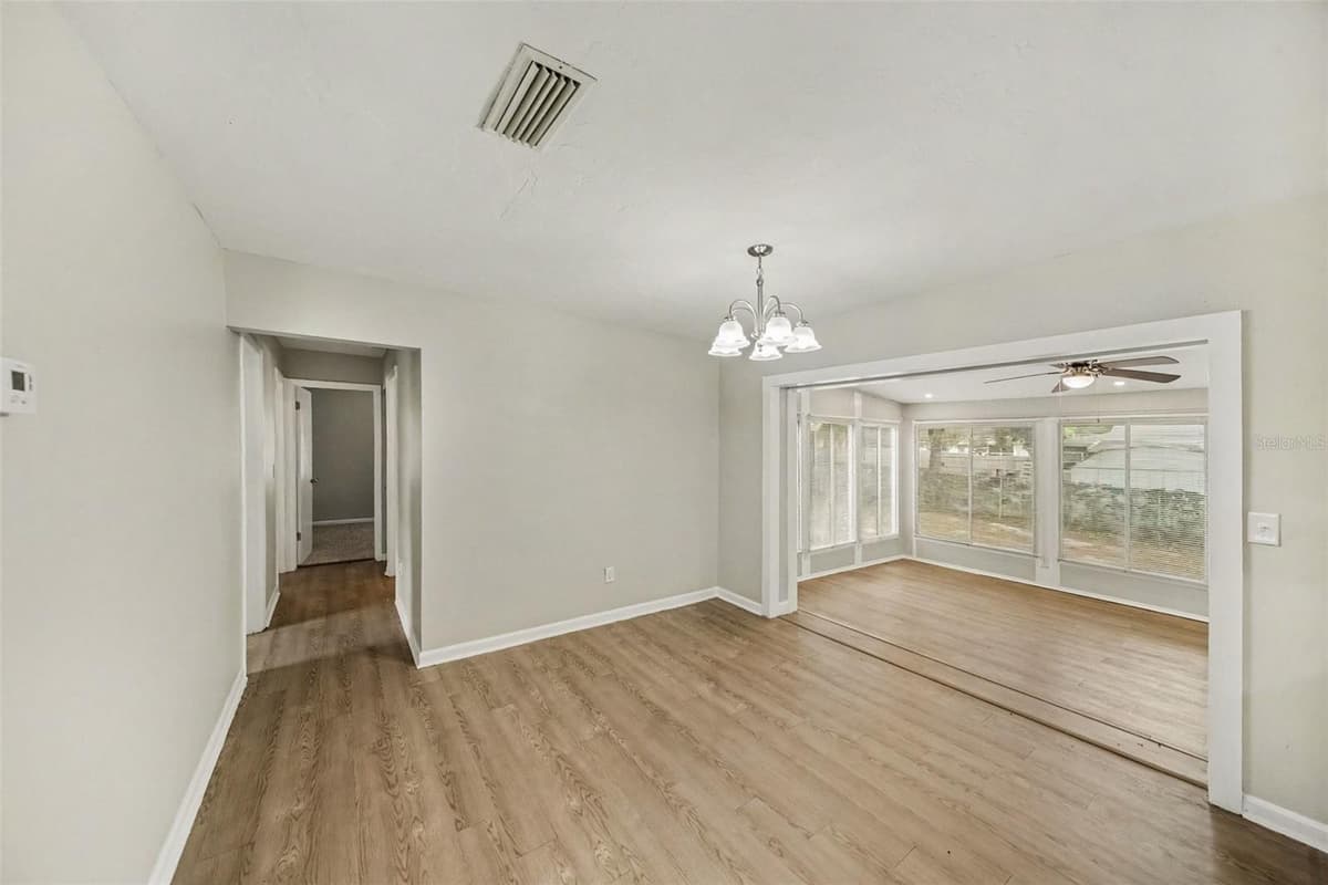 6925 TREEHAVEN DRIVE — photo 12 of 22