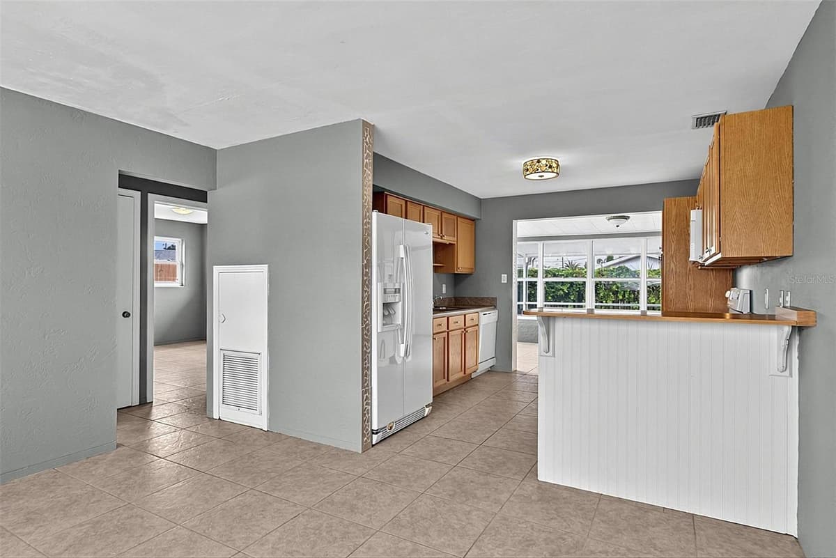 22 BEECHWOOD DRIVE — photo 23 of 59