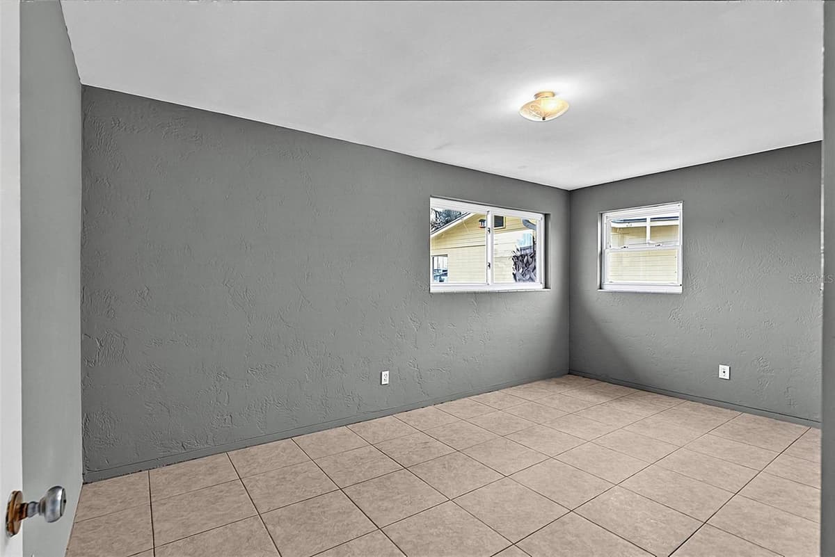 22 BEECHWOOD DRIVE — photo 30 of 59
