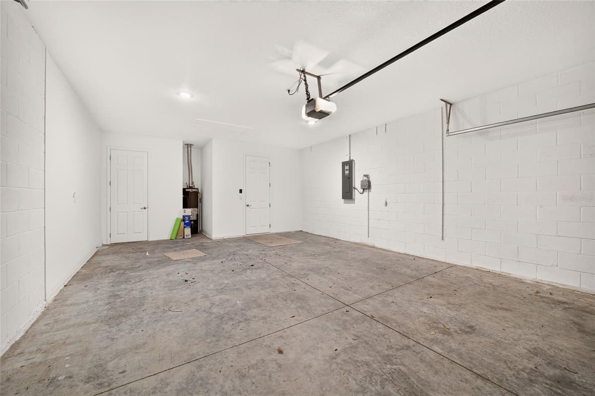 9269 97TH CIRCLE — photo 33 of 40