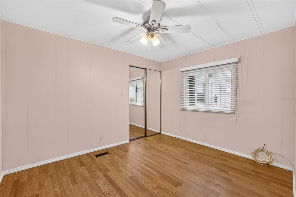 12501 ULMERTON ROAD — photo 17 of 32