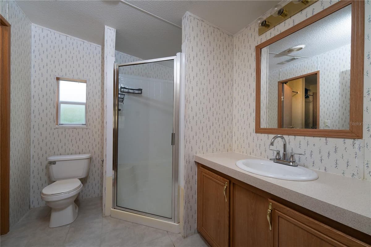 11934 CR 656H — photo 14 of 25