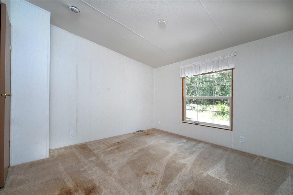 11934 CR 656H — photo 17 of 25