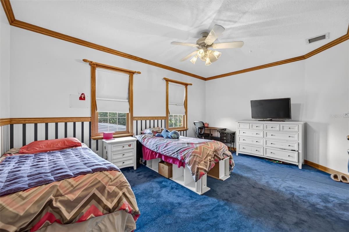 4657 HICKORY TREE ROAD — photo 31 of 71