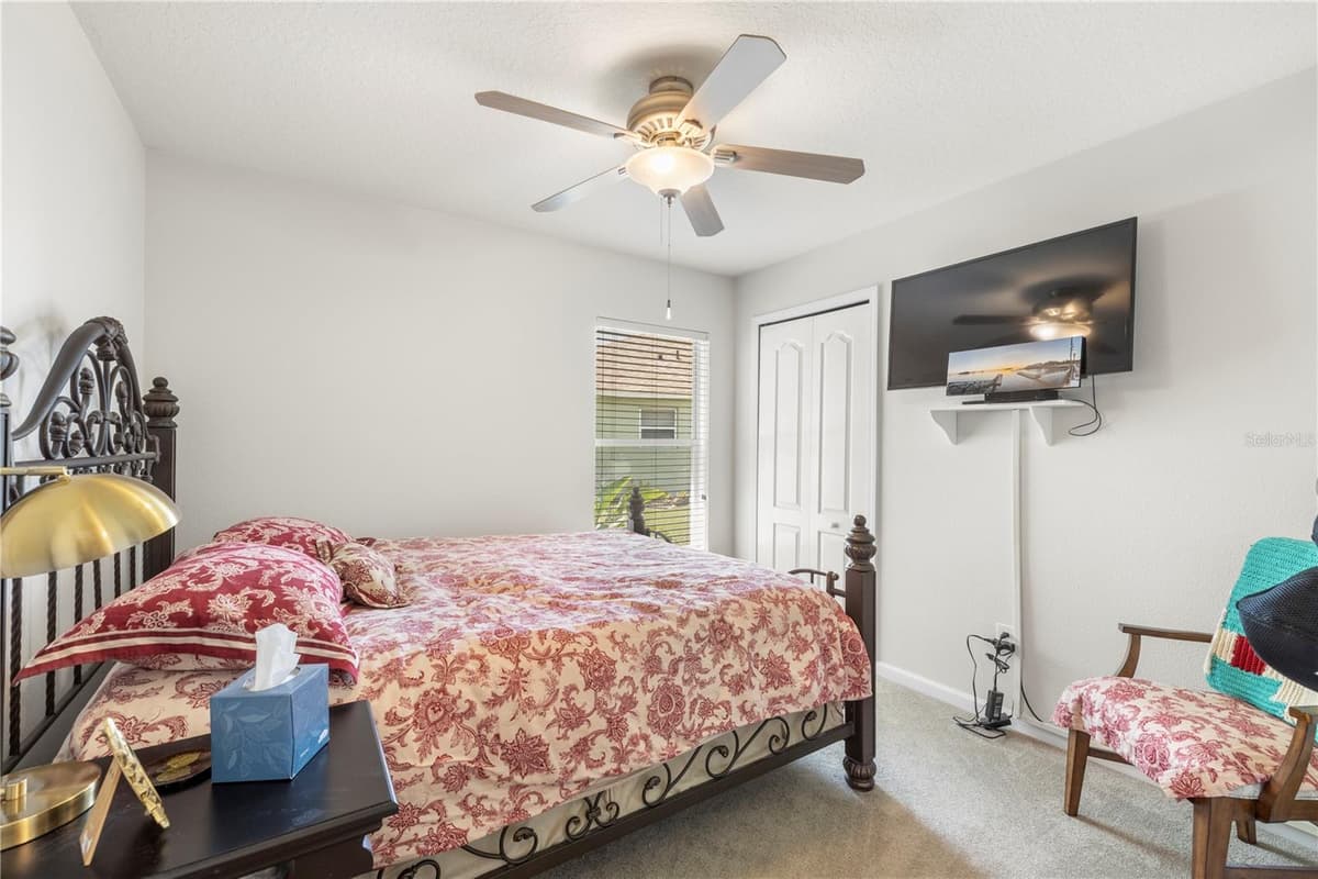 10234 HUNTERS HAVEN BOULEVARD — photo 20 of 44