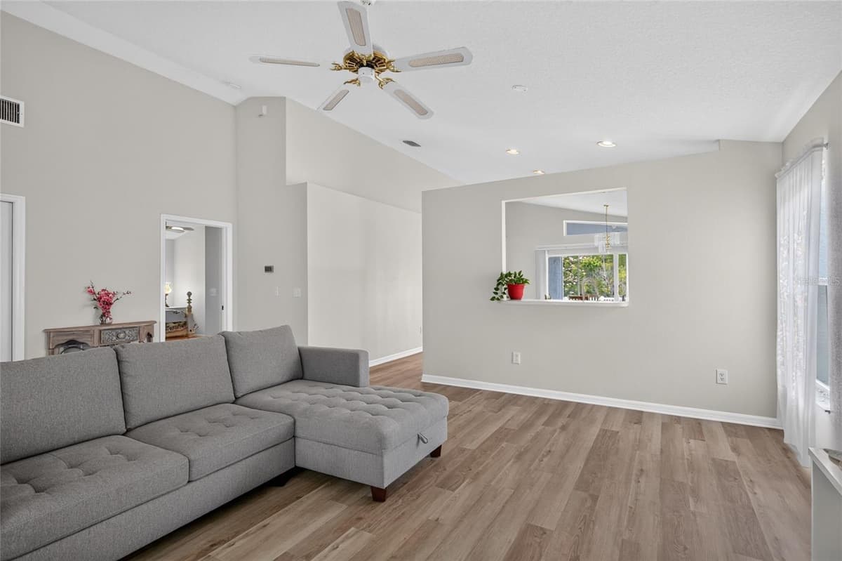 24331 CROSSCUT ROAD — photo 7 of 47