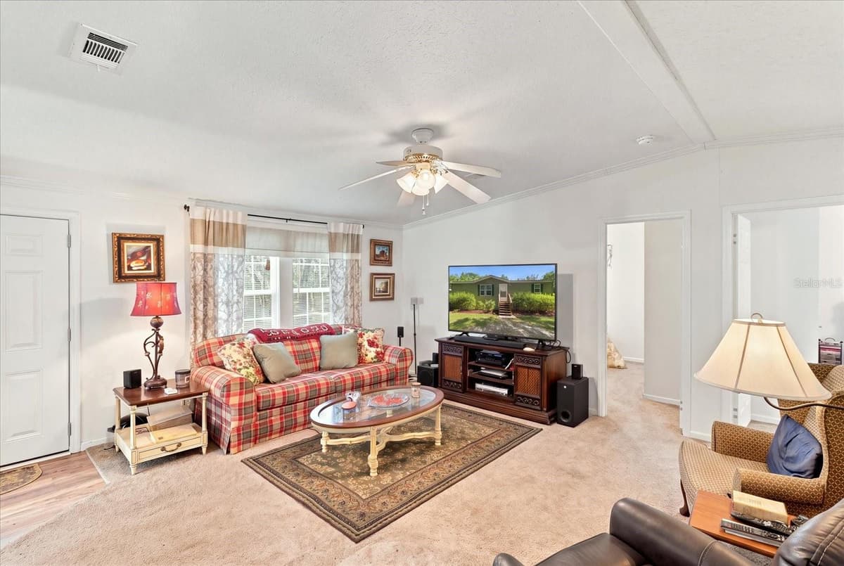 3970 45TH AVENUE — photo 8 of 46