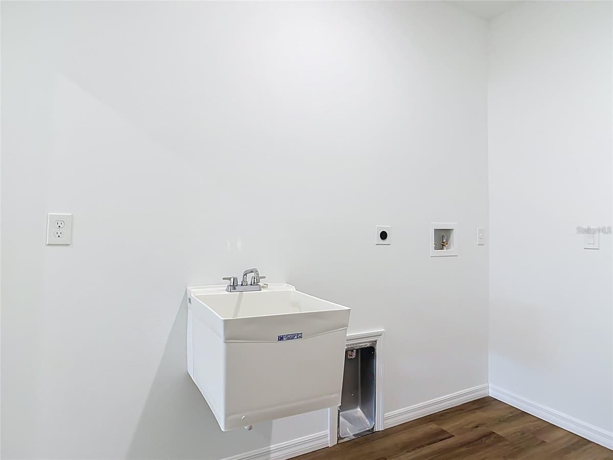 2607 SEAGULL LANE — photo 43 of 55