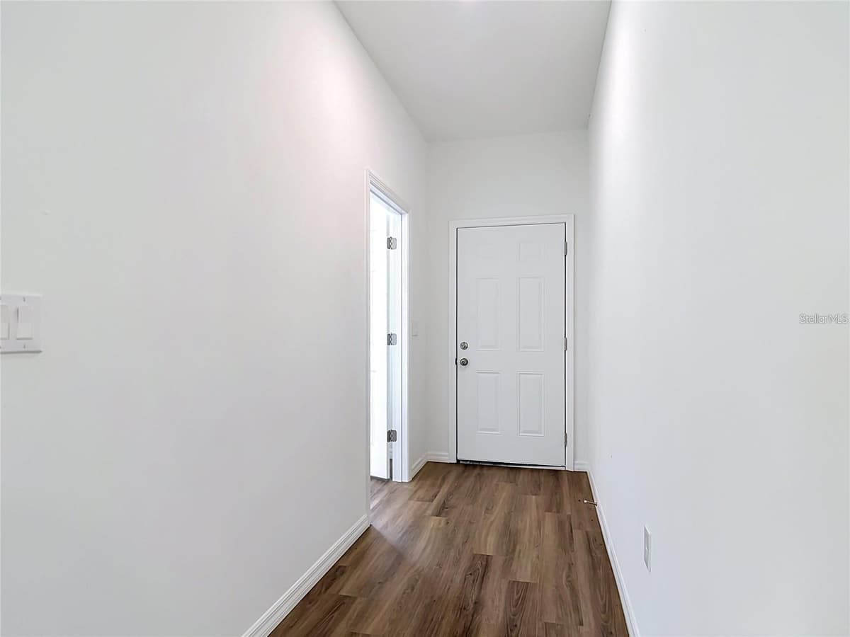 2607 SEAGULL LANE — photo 7 of 55