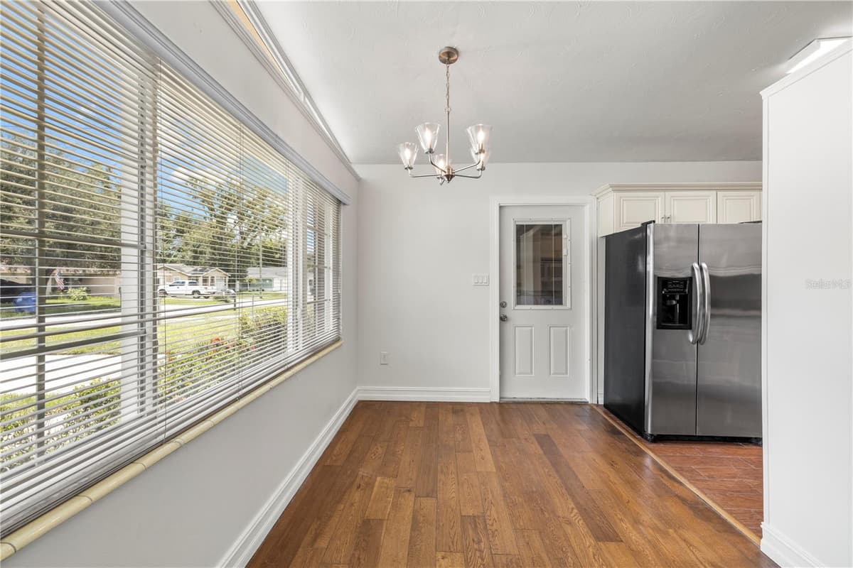 3622 LAMBRIGHT STREET — photo 12 of 45