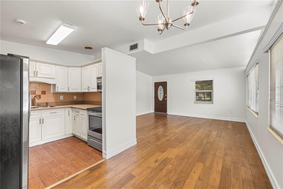 3622 LAMBRIGHT STREET — photo 14 of 45