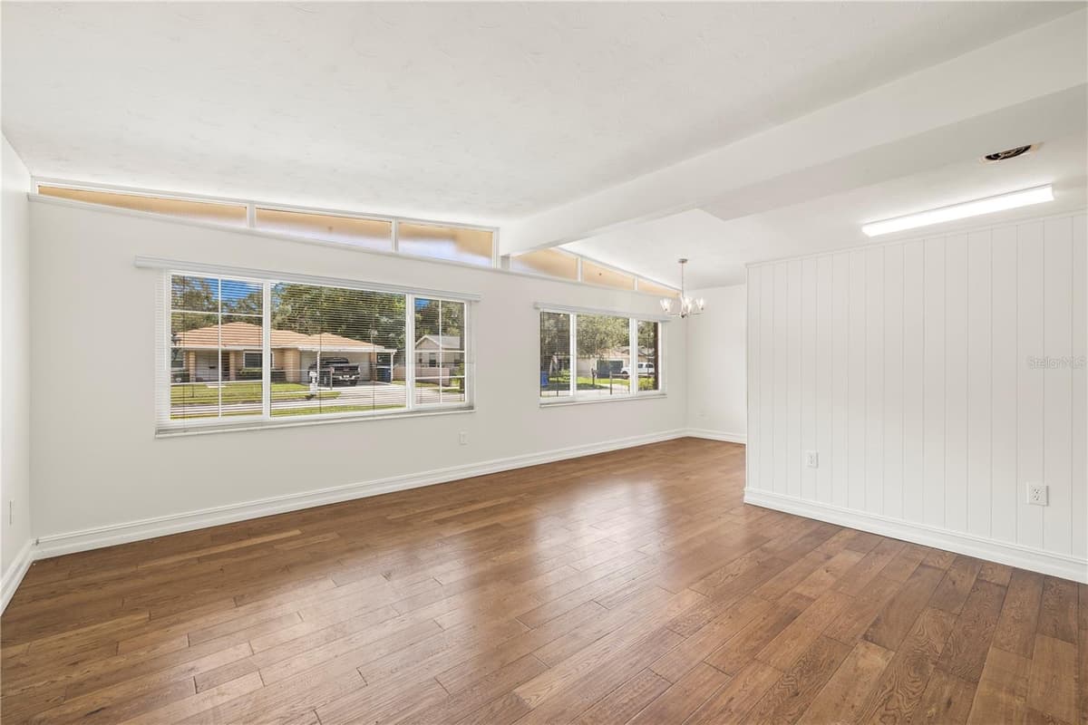 3622 LAMBRIGHT STREET — photo 8 of 45